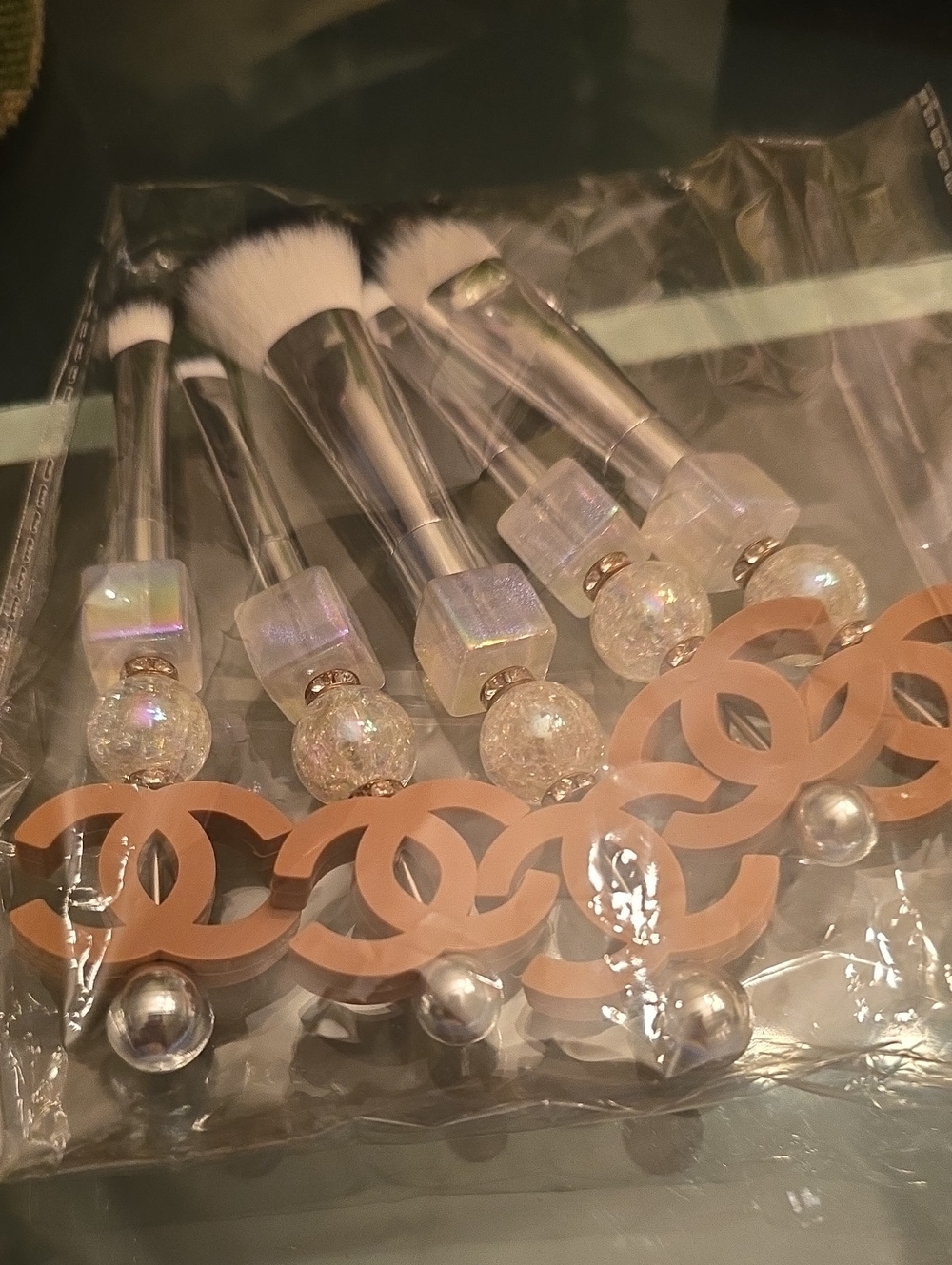 Luxury Iridescent Crystal Handle Makeup Brush Set - White Bristles